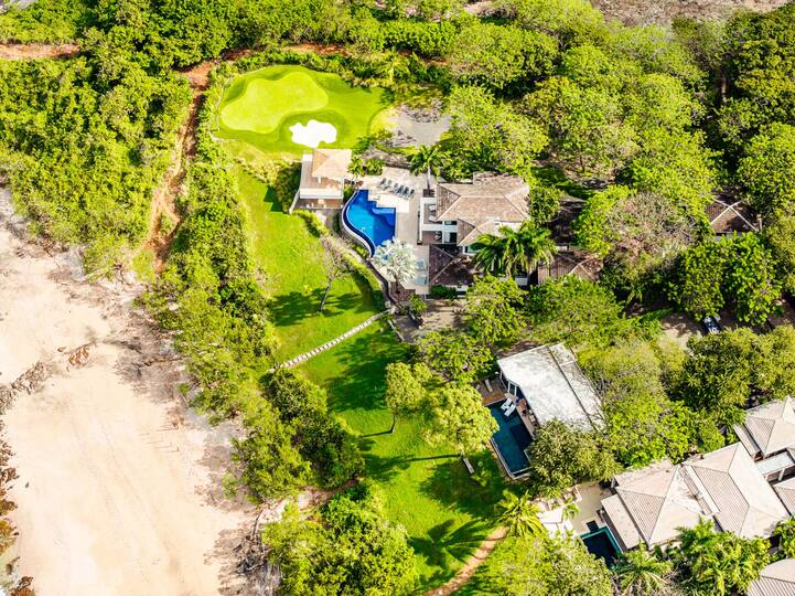 Experience Luxury at Guanacaste Province 1001