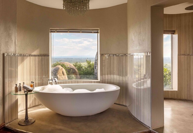 Ulusaba Rock: Elevated Luxury in the Wild 1029
