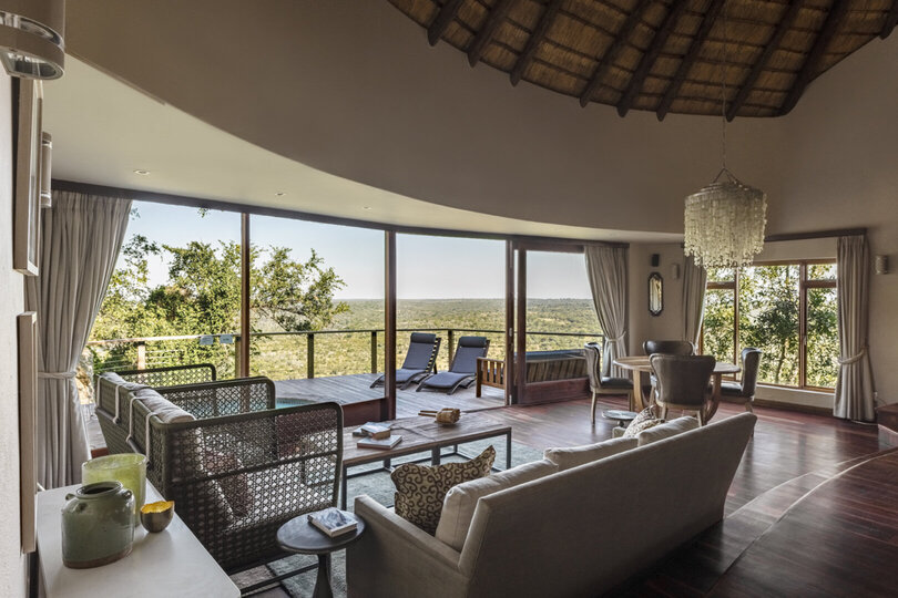 Ulusaba_Cliff 1030