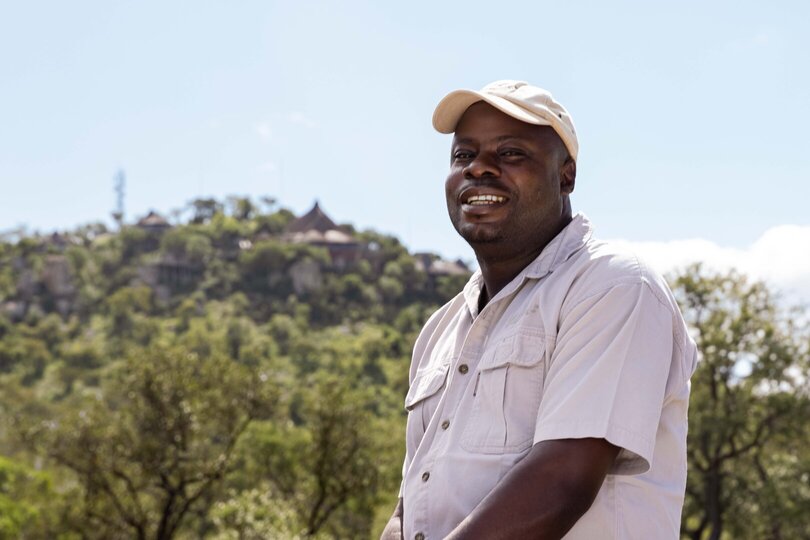 Ulusaba_Cliff 1030