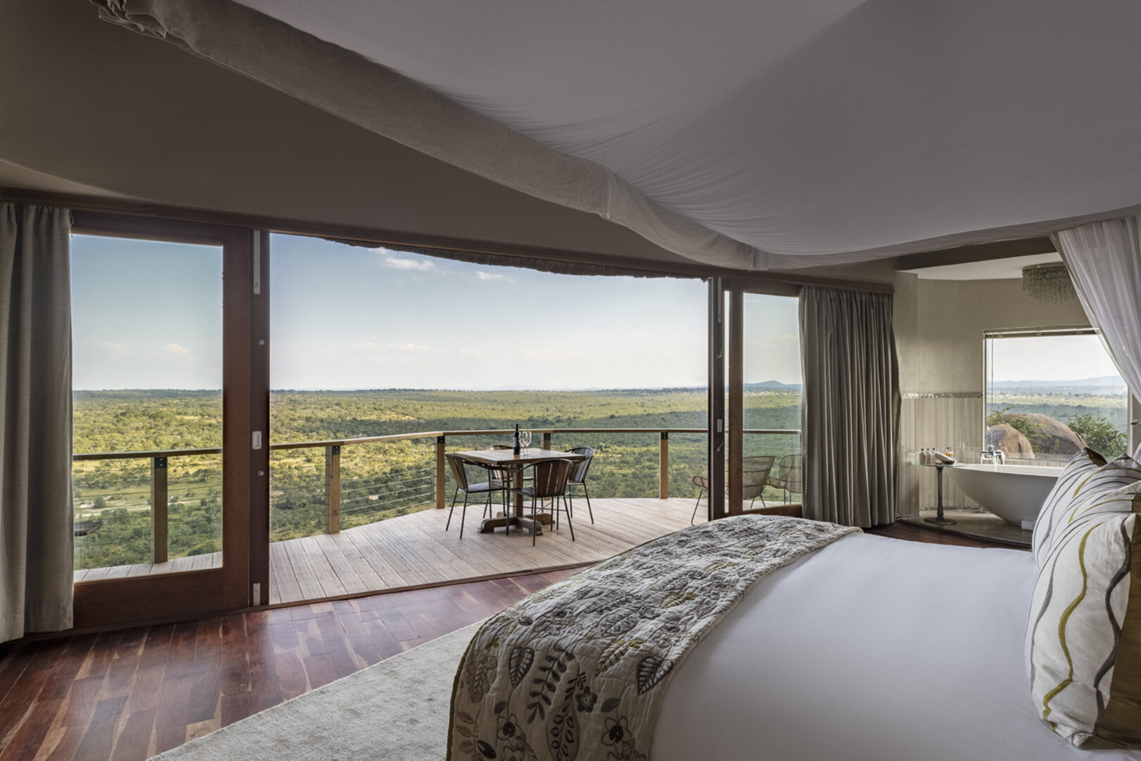 Ulusaba_Cliff 1030