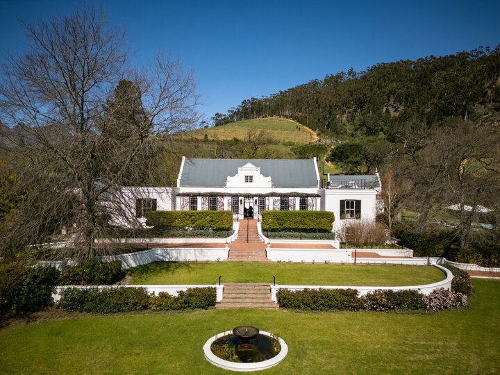Cabernet Room with Private Terrace and Valley Vistas 1039