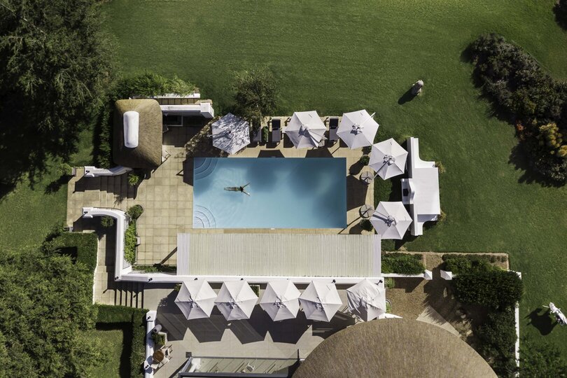 Elegant Pinotage Suites with Vineyard Mountain and Garden Views 1040, Franschhoek, South Africa