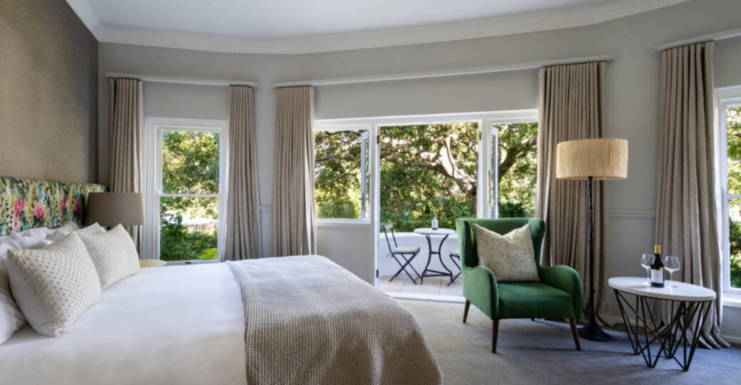 Elegant Pinotage Suites with Vineyard Mountain and Garden Views 1040
