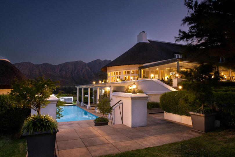 Chardonnay Room 1 with Manor Views 1044
