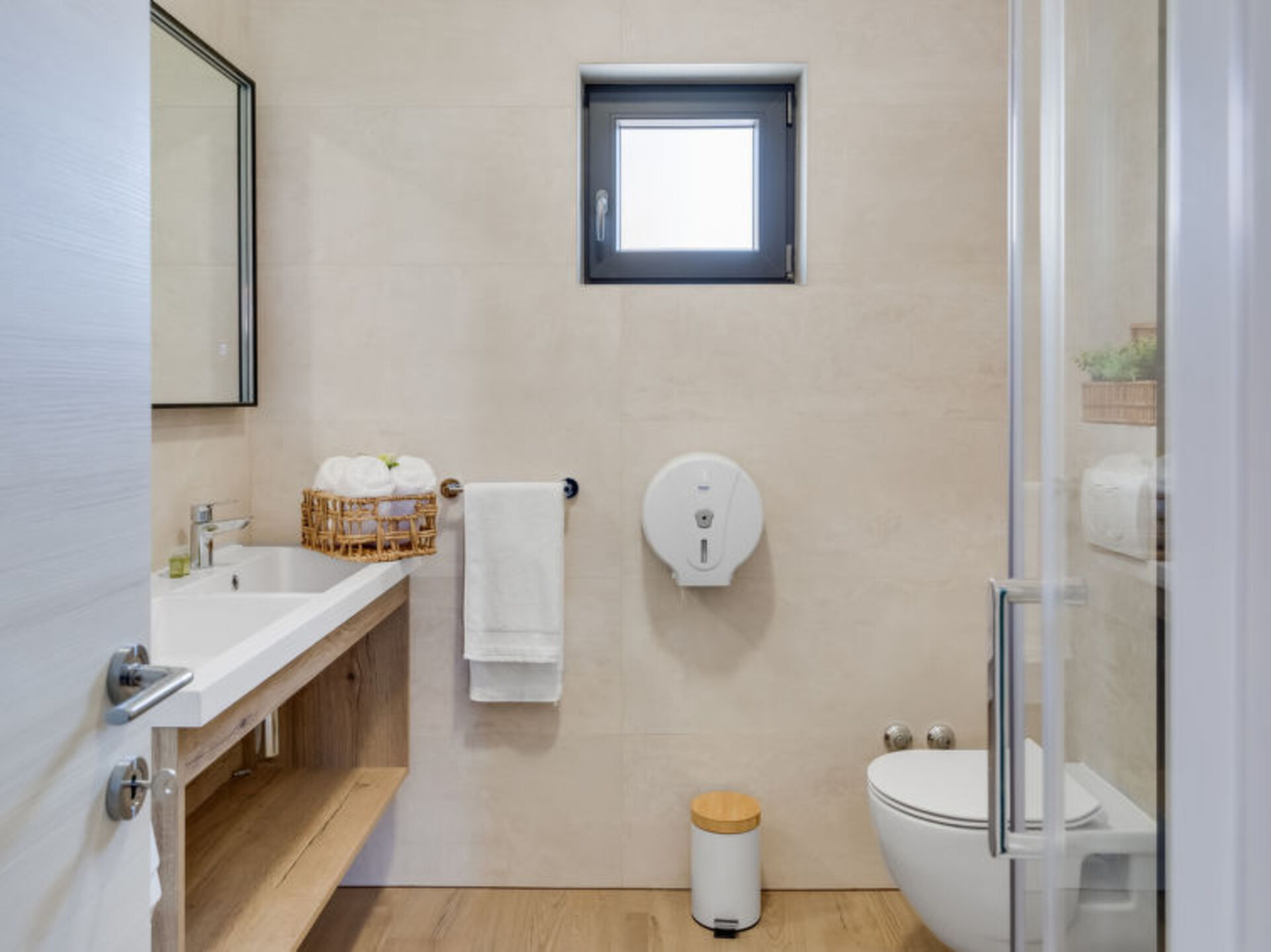 Bathroom / Wellness