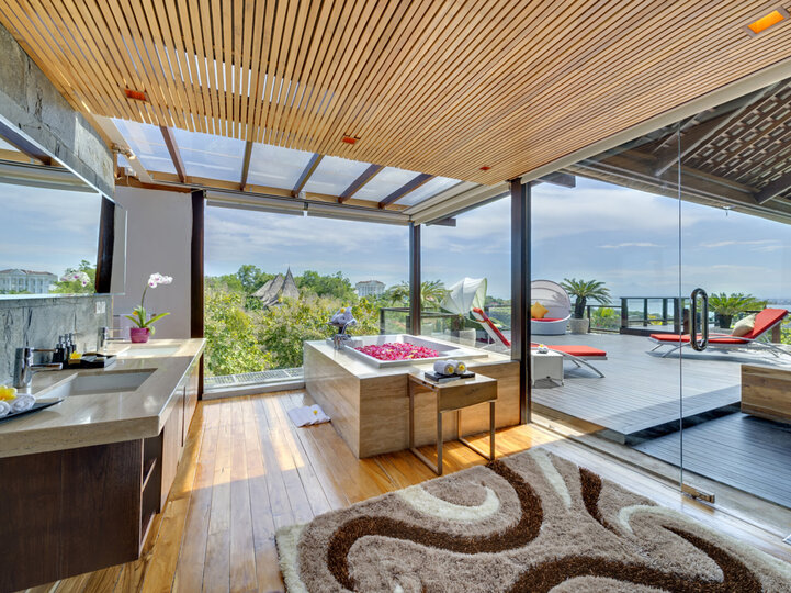 Lovely master bathroom overlooking the Jimbaran Bay