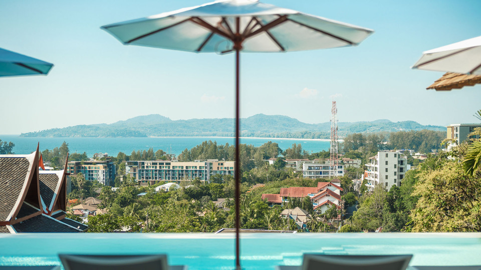 Sea View Zenith - Relaxing infinity pool