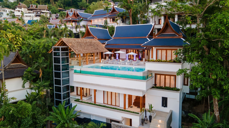 Sea View Zenith - Luxurious modern Thai retreat