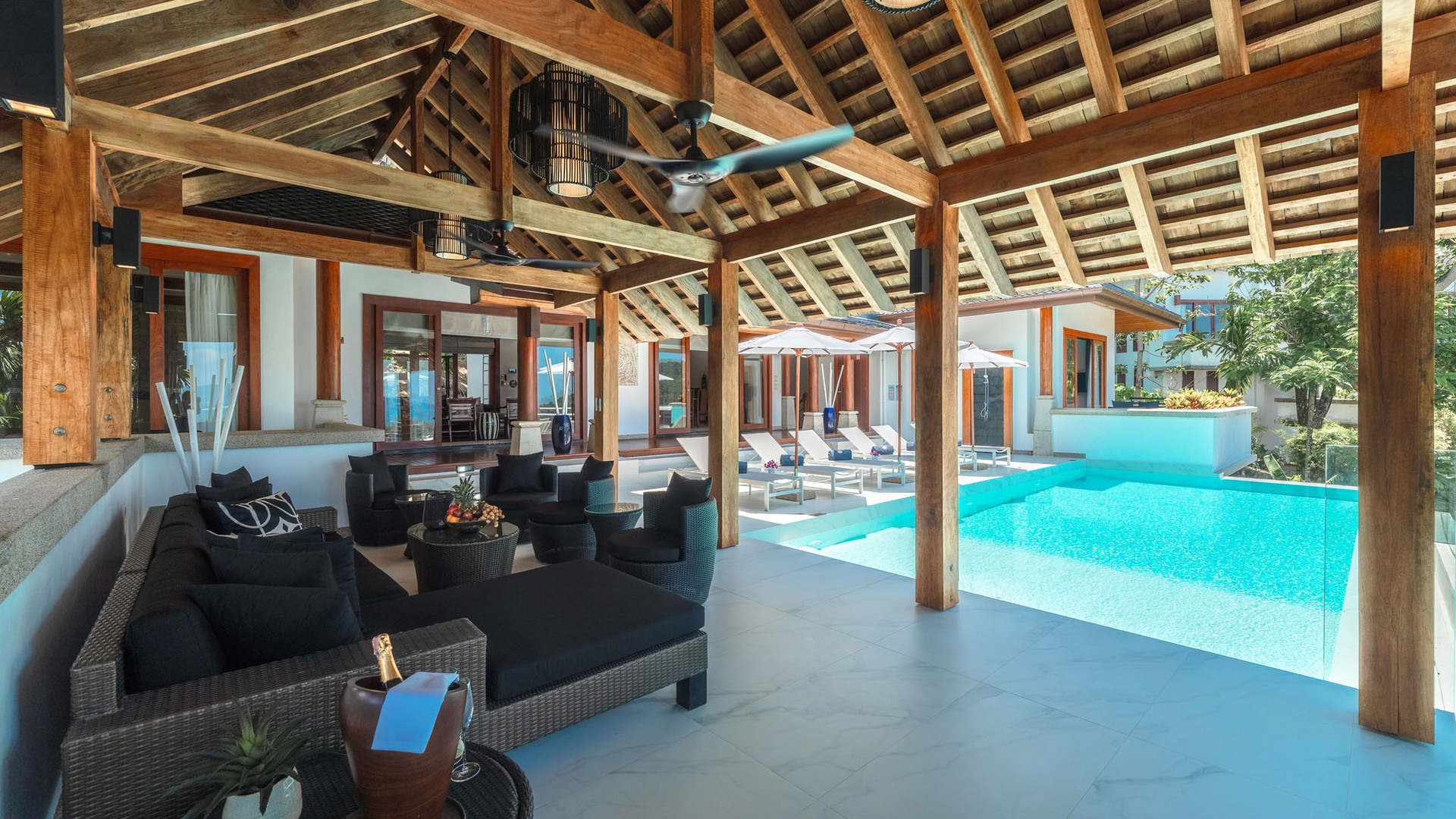 Sea View Zenith - Breezy, cool, and relaxing