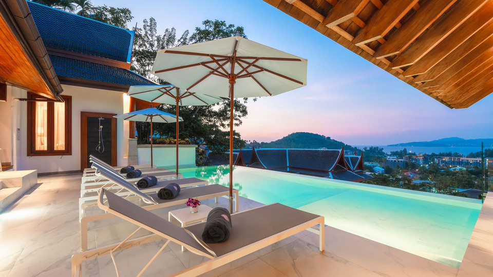 Sea View Zenith - Tranquil Surin at sundown