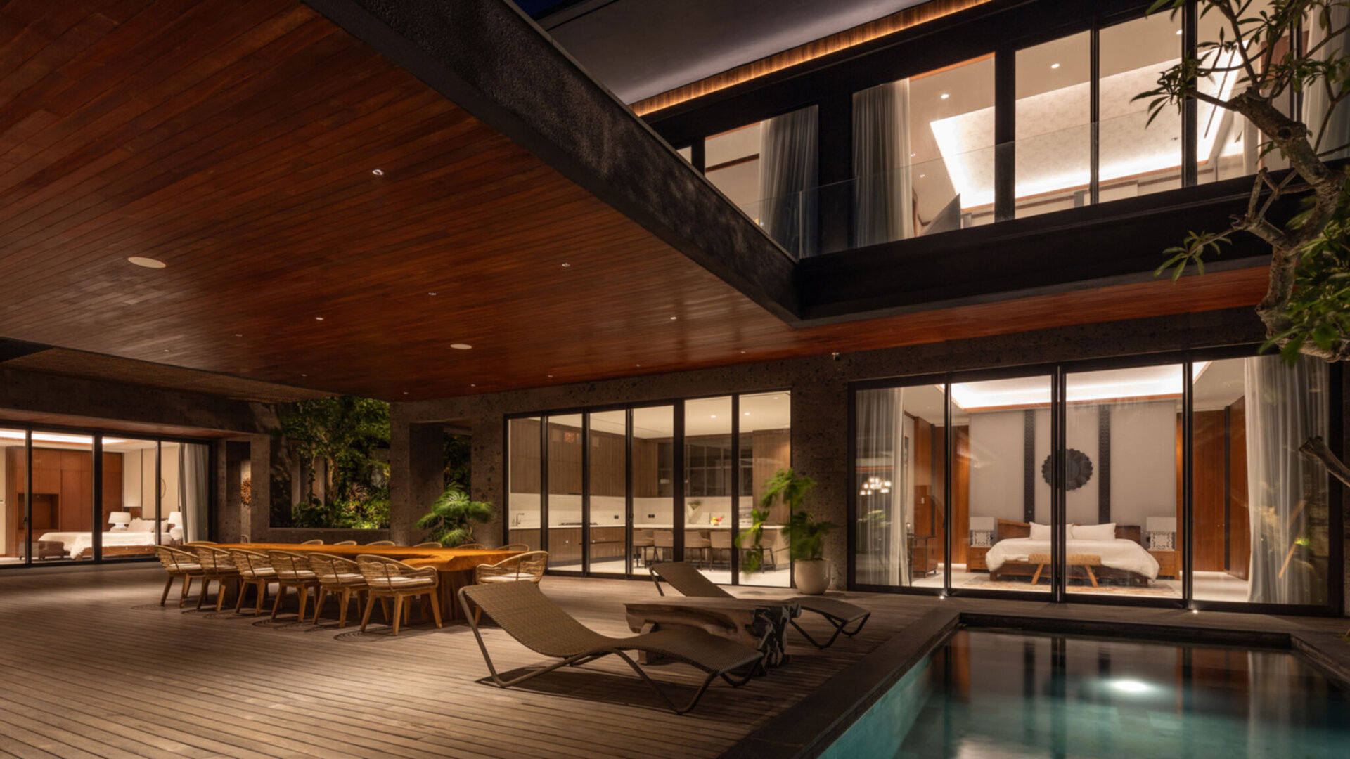 Villa BIE - Serene footpath to main living area