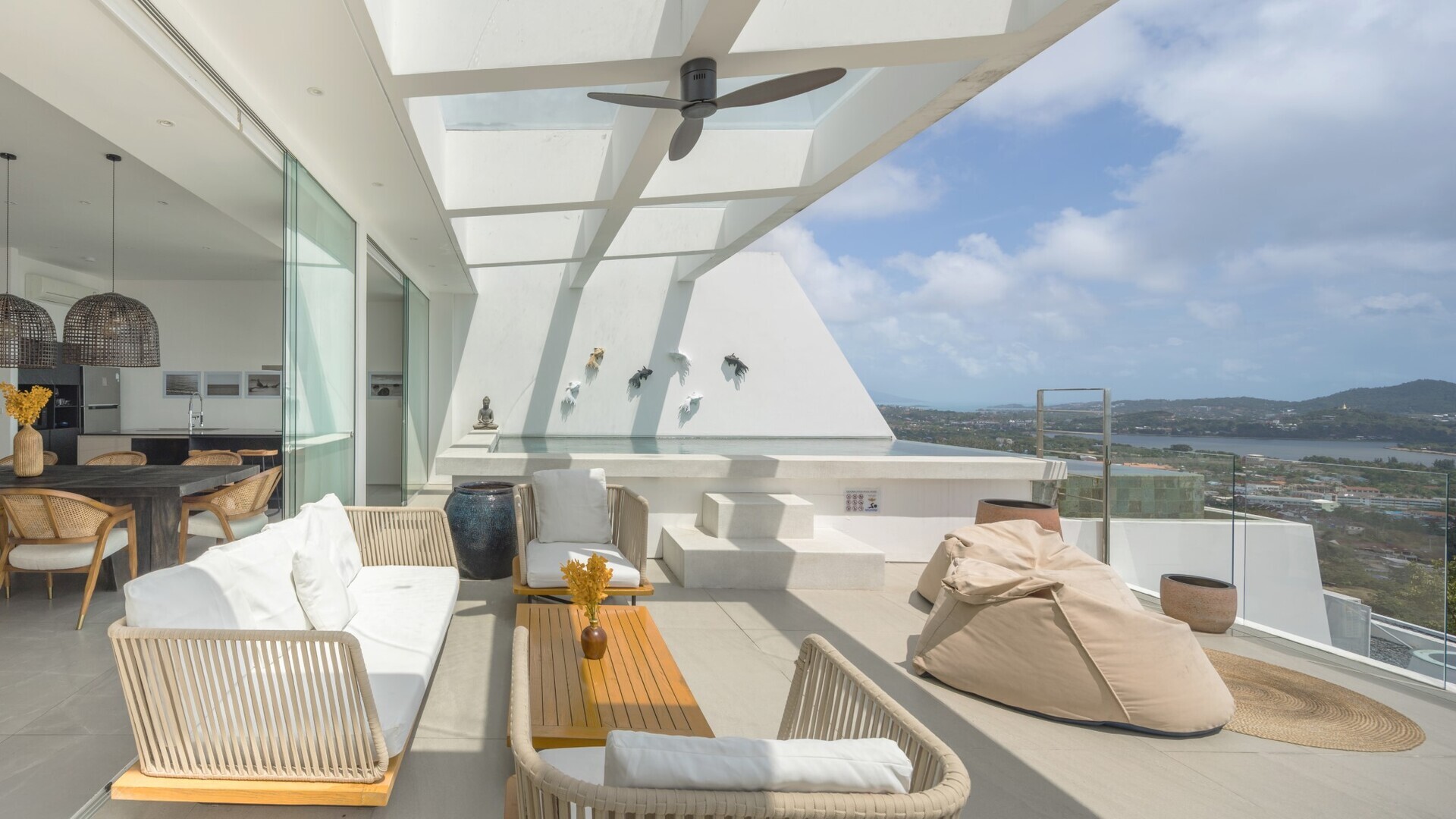 5 Star Golden Lotus Villas – Hilltop Luxury