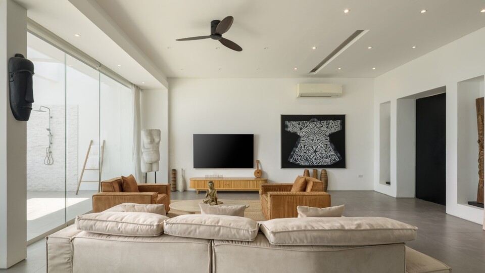 5 Star Golden Lotus Villas – Hilltop Luxury