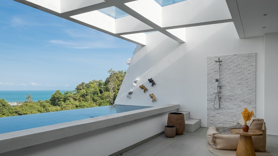 Golden Lotus - The Harmony Villa - Terrace and pool 5