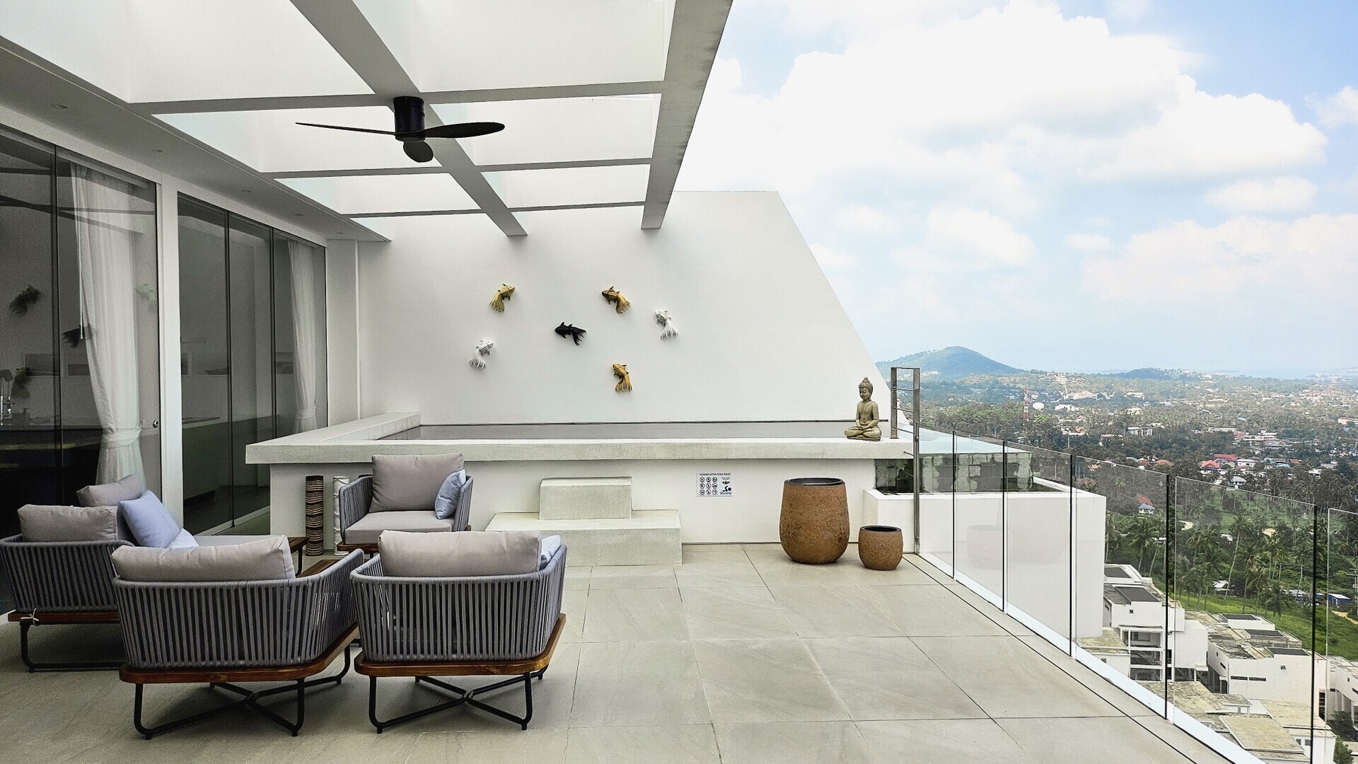Stylish 3-Bed Villa in Amphoe Ko Samui, Sleeps 6, 1018