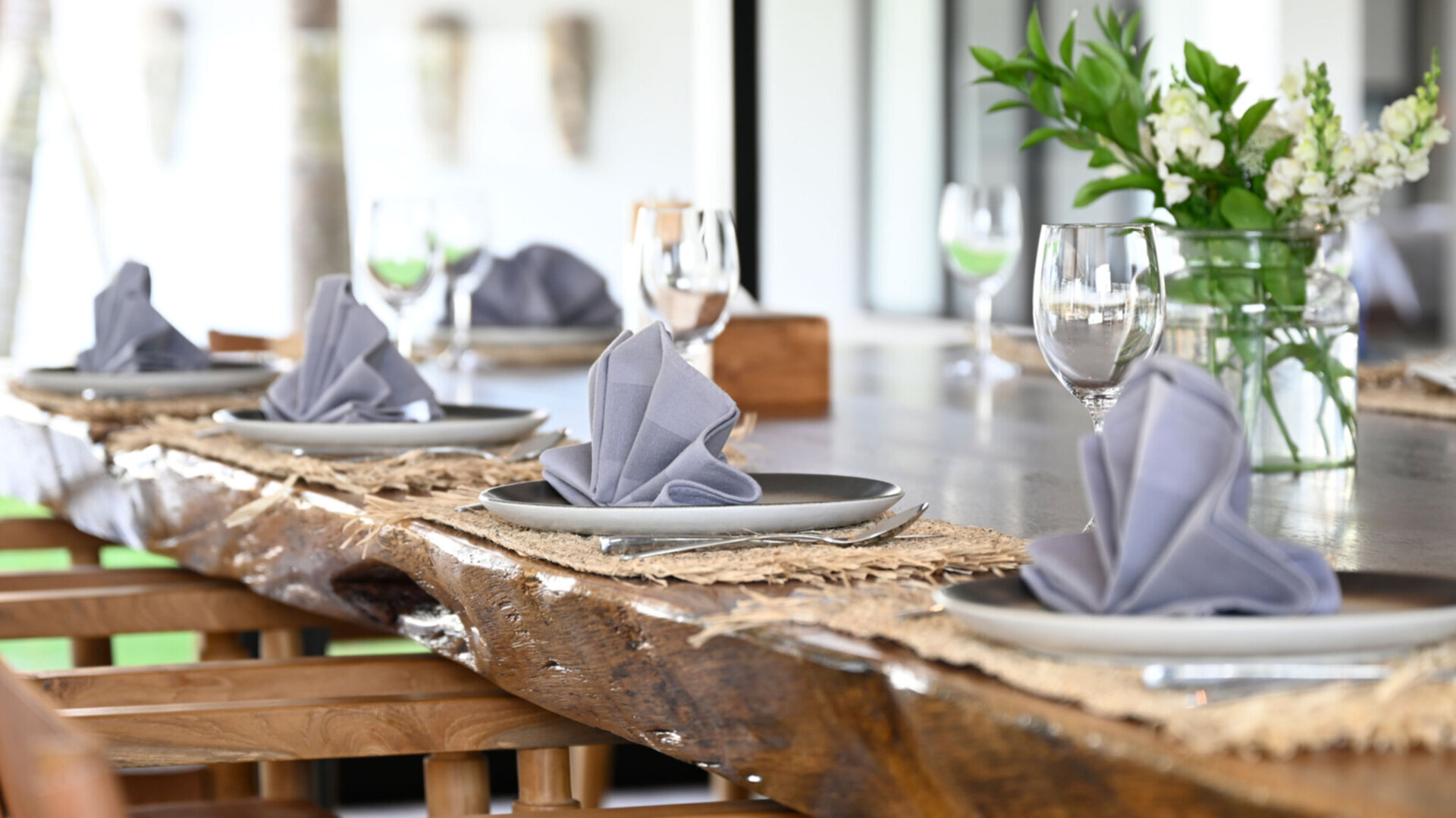 Dining is always an elegant event