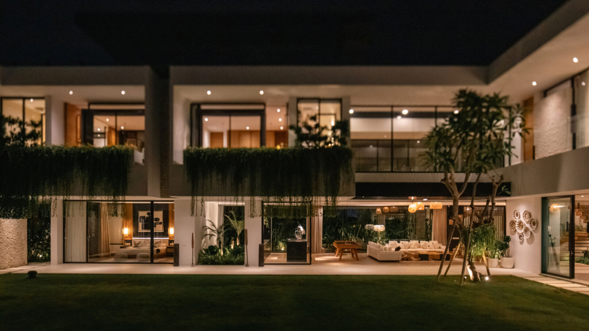 Gleeming villa at sundown