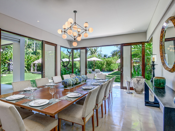 Dining area setting