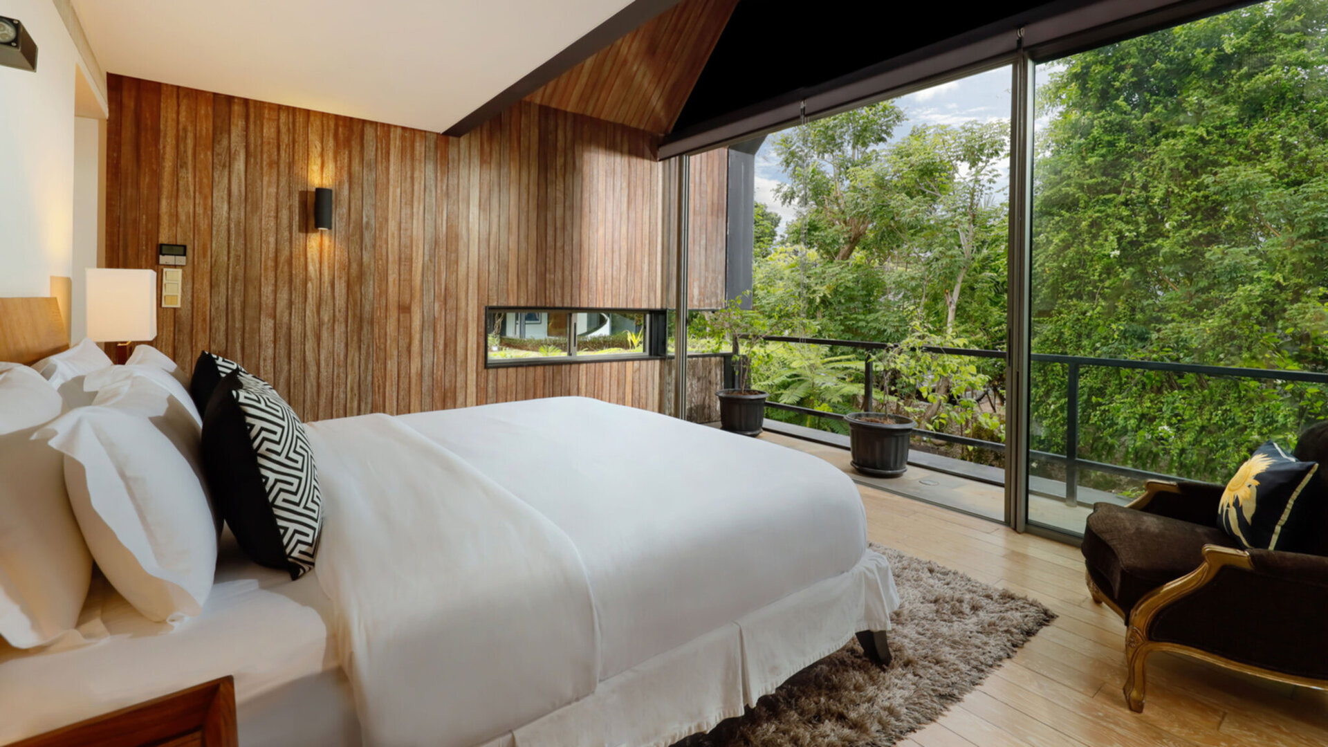 Luxurious master bedroom east