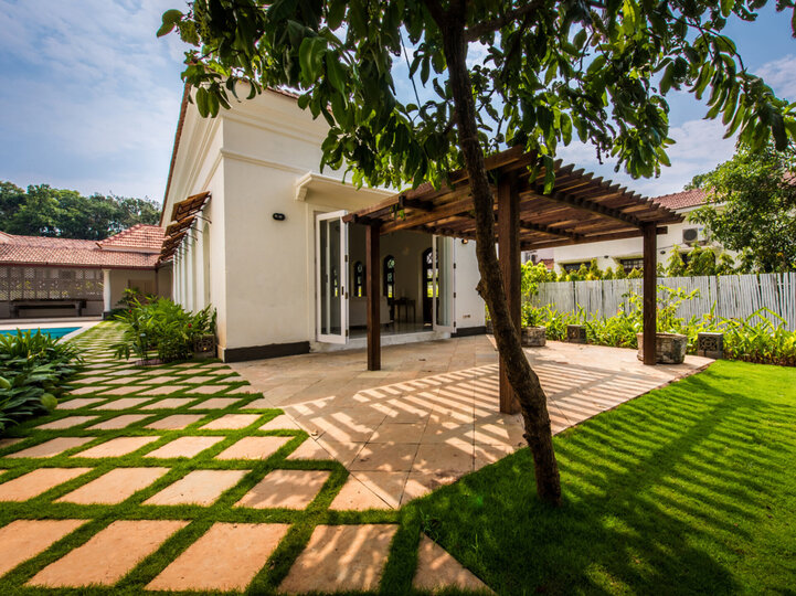 Villa courtyard