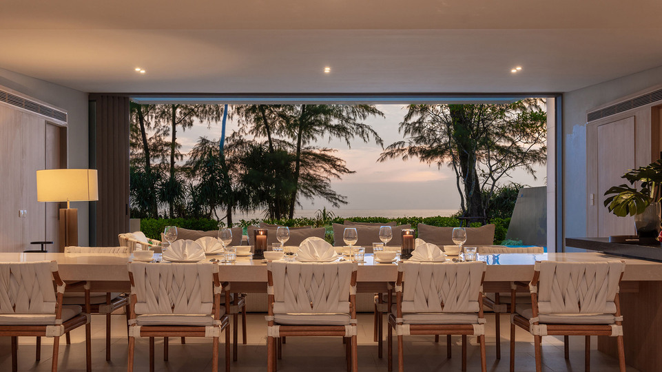 Veyla Beach Villa 6 - Lovely dinner at the villa