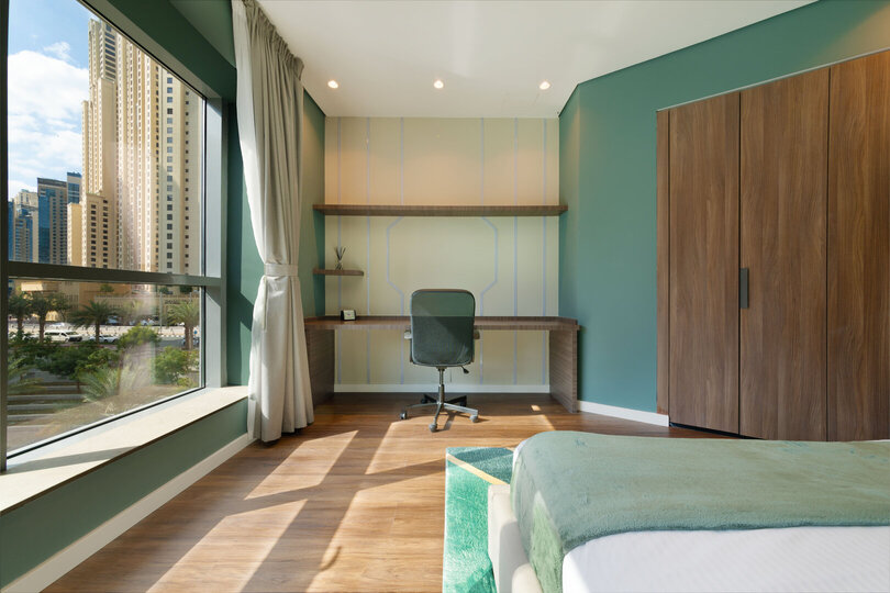 5 Star Villa Crownstone – A Rooftop Marina Haven