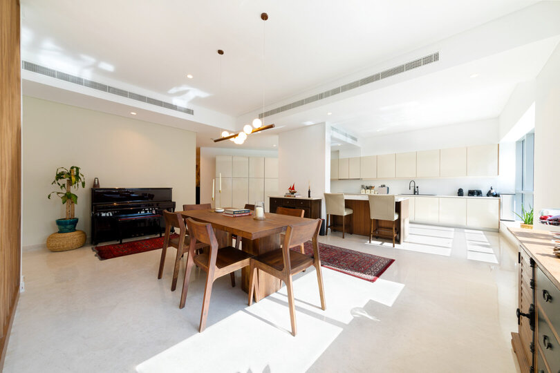 5 Star Villa Crownstone – A Rooftop Marina Haven