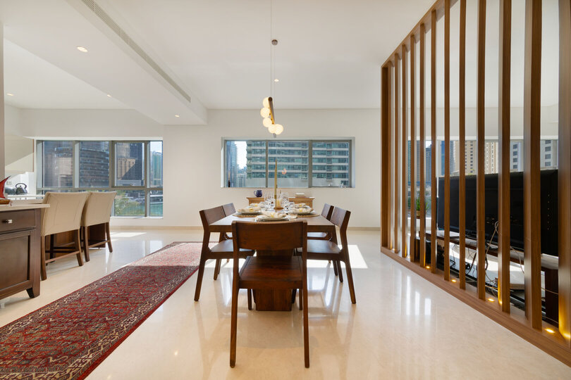 5 Star Villa Crownstone – A Rooftop Marina Haven