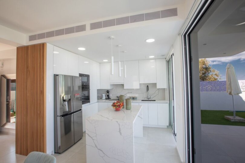 Contemporary Villa with Jacuzzi and BBQ Area, Protaras Villa 1027