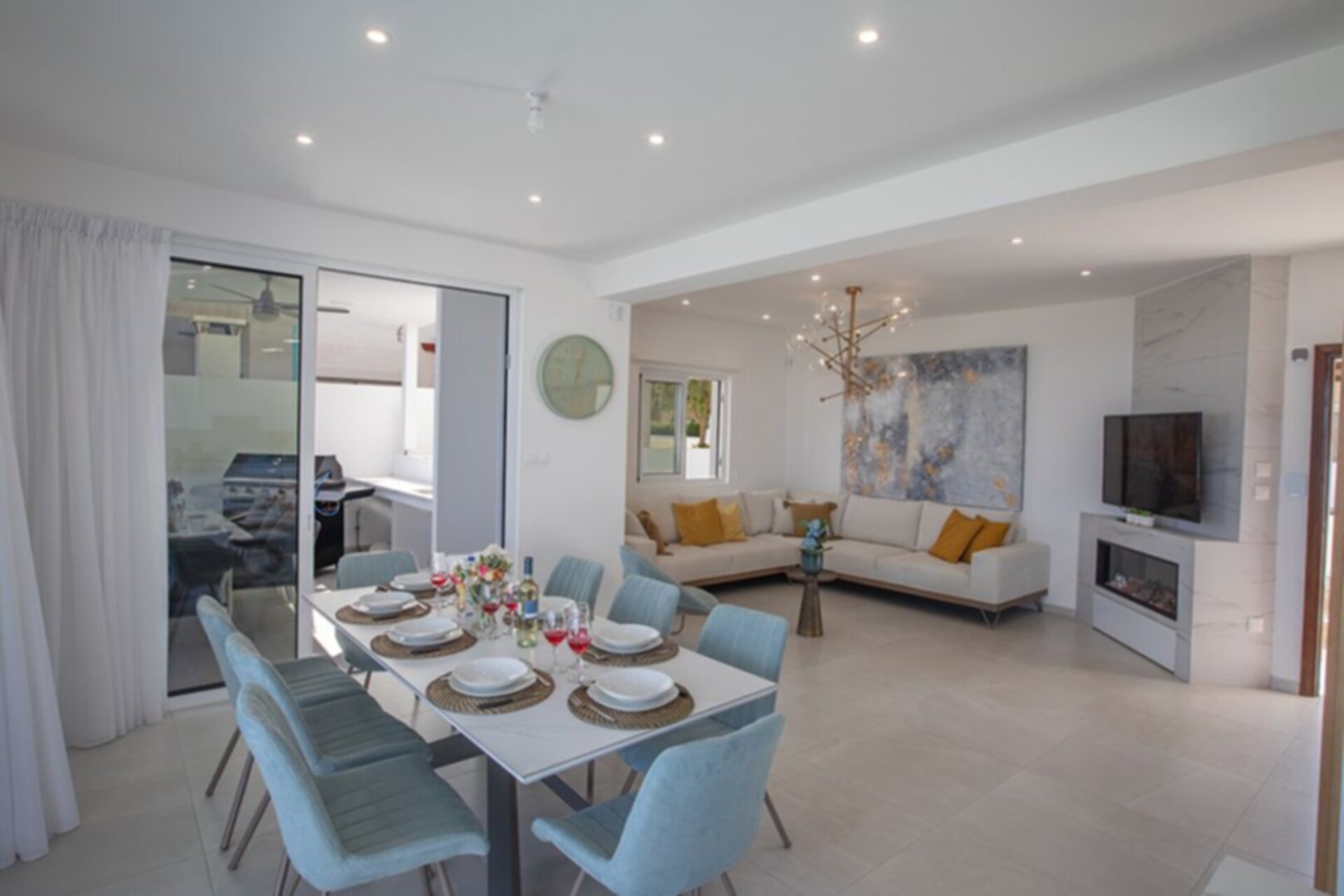 Contemporary Villa with Jacuzzi and BBQ Area, Protaras Villa 1027
