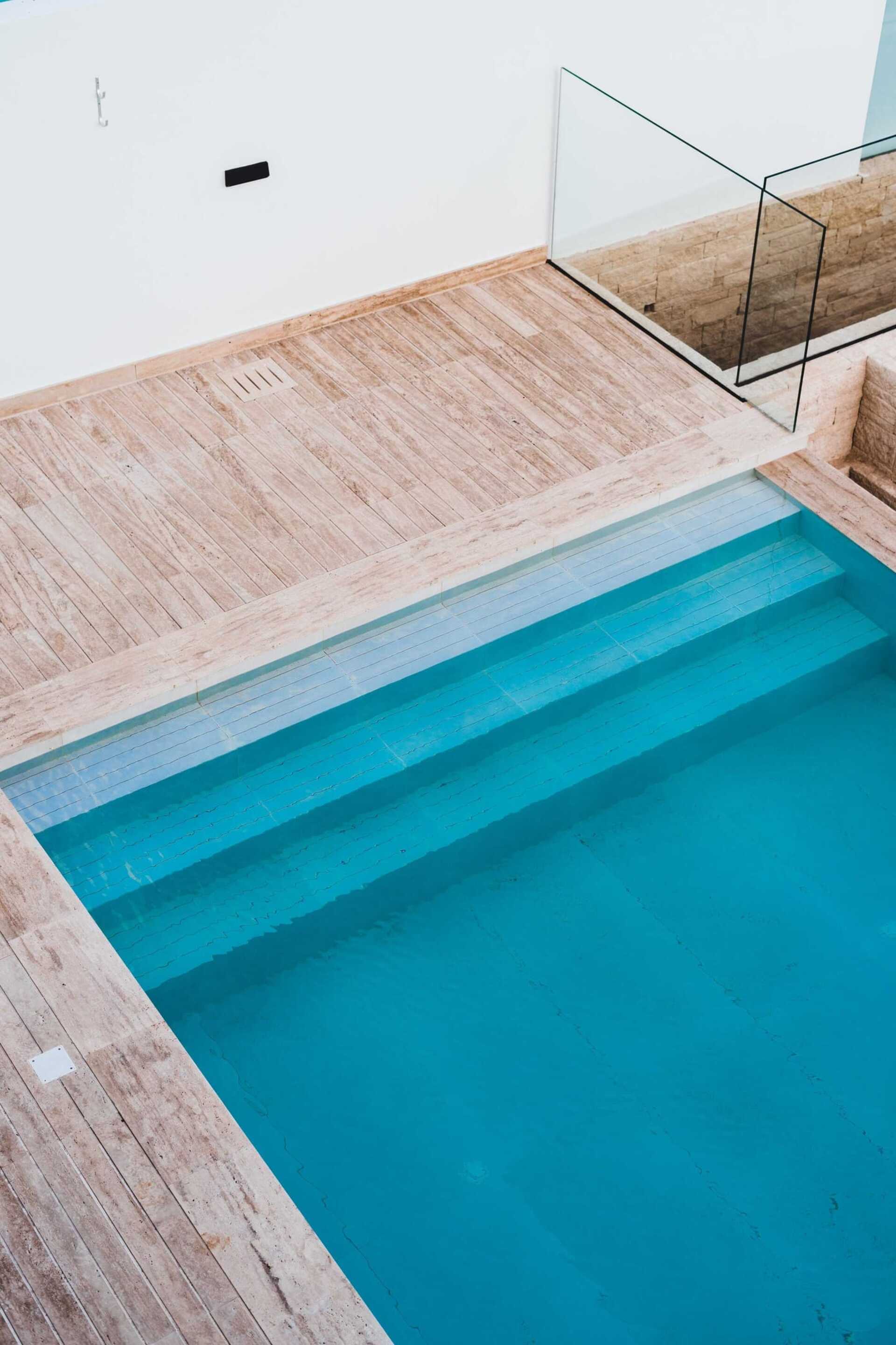 Luxury by the Shore | Villa 1040