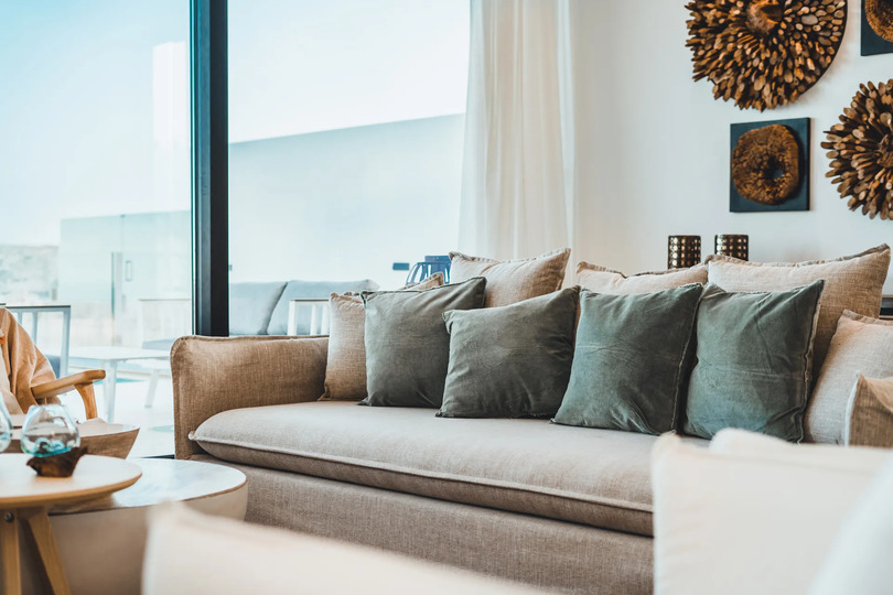 Luxury by the Shore | Villa 1040
