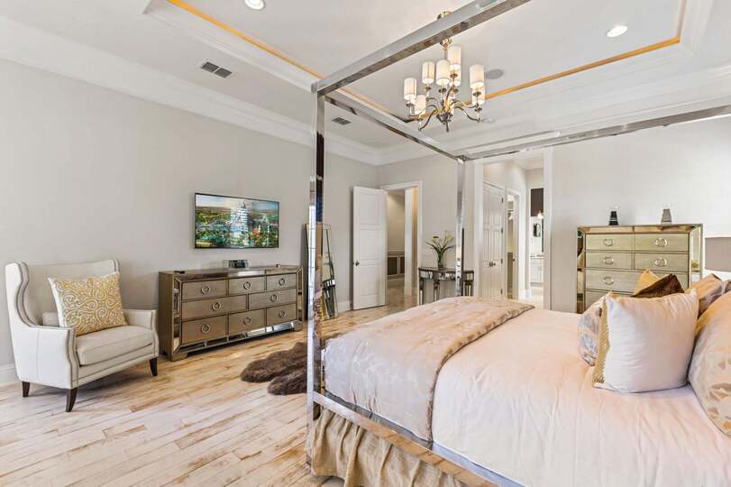 Luxurious 5-Bedroom Villa Retreat in Reunion, Orlando Villa 6338