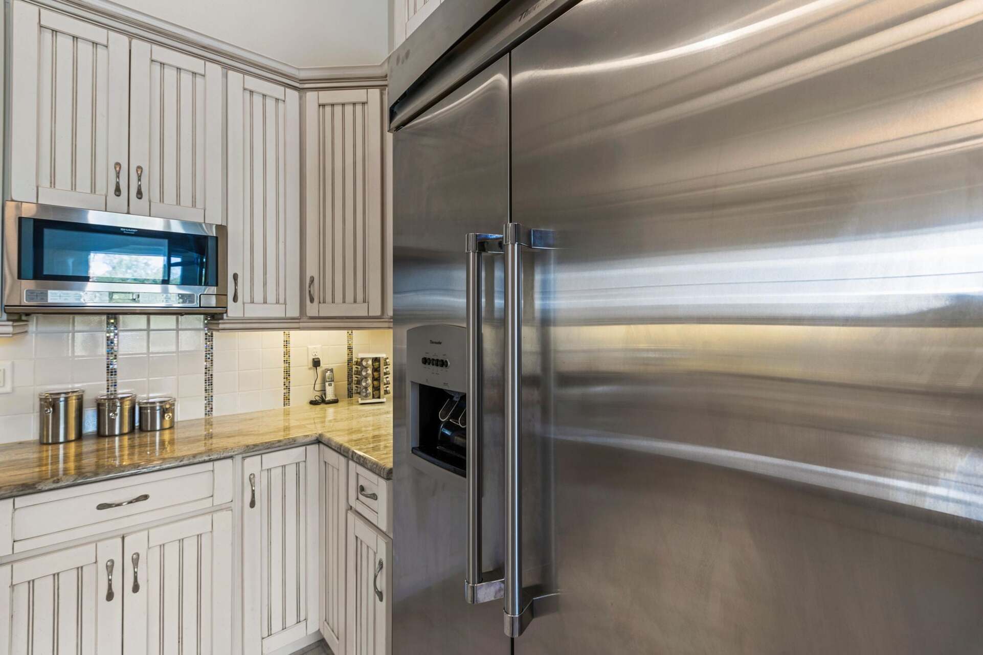 Luxurious 5-Bedroom Villa Retreat in Reunion, Orlando Villa 6338