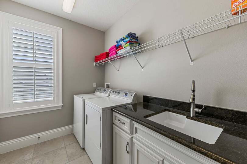 Luxurious 5-Bedroom Villa Retreat in Reunion, Orlando Villa 6338