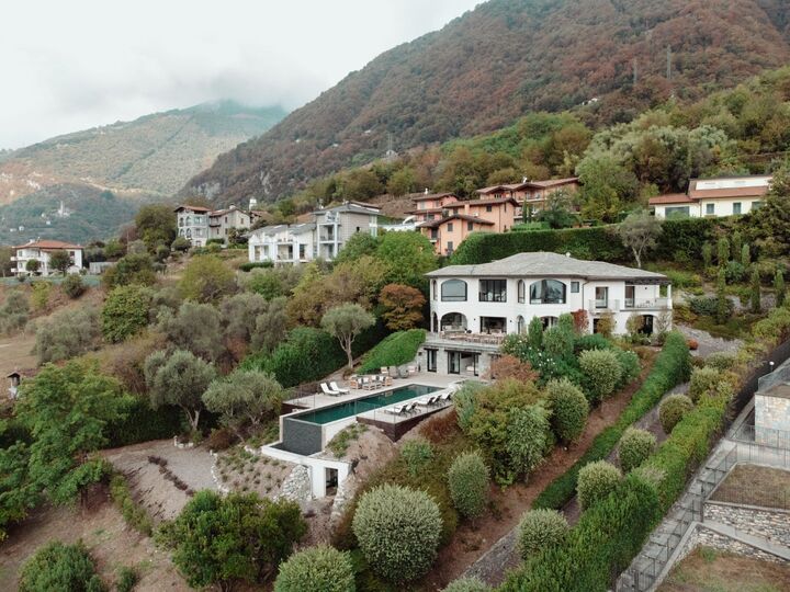 Luxurious Sanctuary Overlooking Lake Como