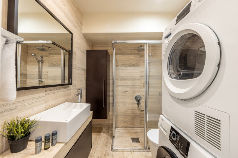 5 Star Mackenzie Beachfront Suite – Luxury Living by the Sea