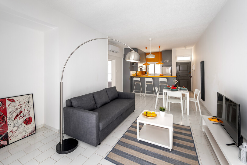 5 Star O2 Seaside Suite – Relaxing Mediterranean Getaway