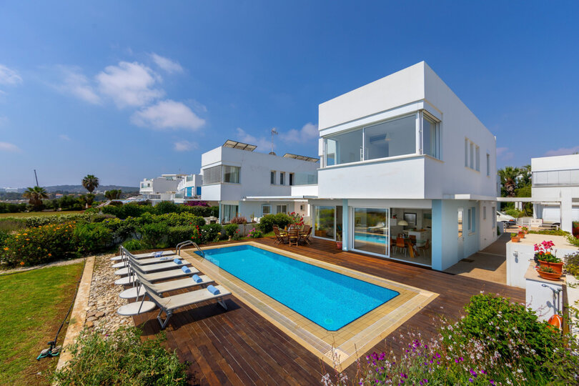 5 Star Alia Seafront Villa – Exclusive Coastal Luxury in Protaras