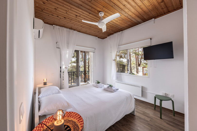 5 Star Forest View Cottage – Luxury Mountain Retreat