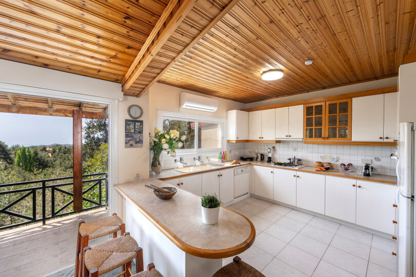 5 Star Villa Platres Forest Panorama - Luxury Mountain Retreat