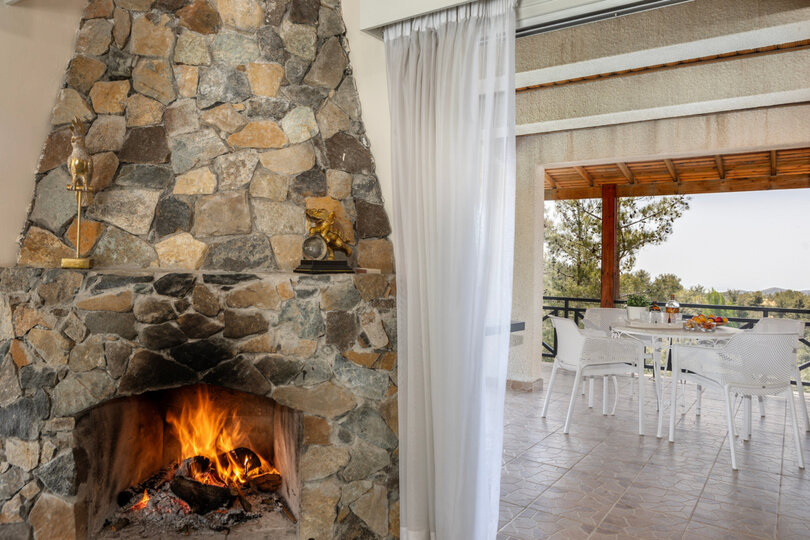 5 Star Villa Platres Forest Panorama - Luxury Mountain Retreat