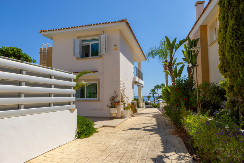 5 Star Villa Protaras Sunrise Zen - Luxury Seafront Escape