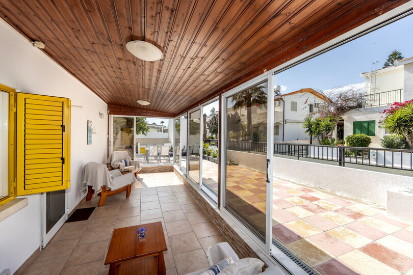 5 Star Villa Ayia Thekla Sea Breeze - Tranquil Coastal Escape