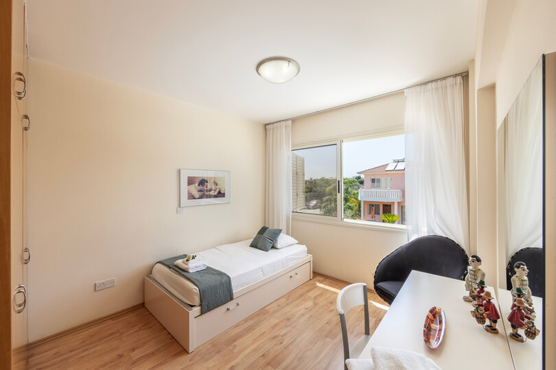 5 Star Villa Larnaca Chelidonia - Luxury Seafront Escape