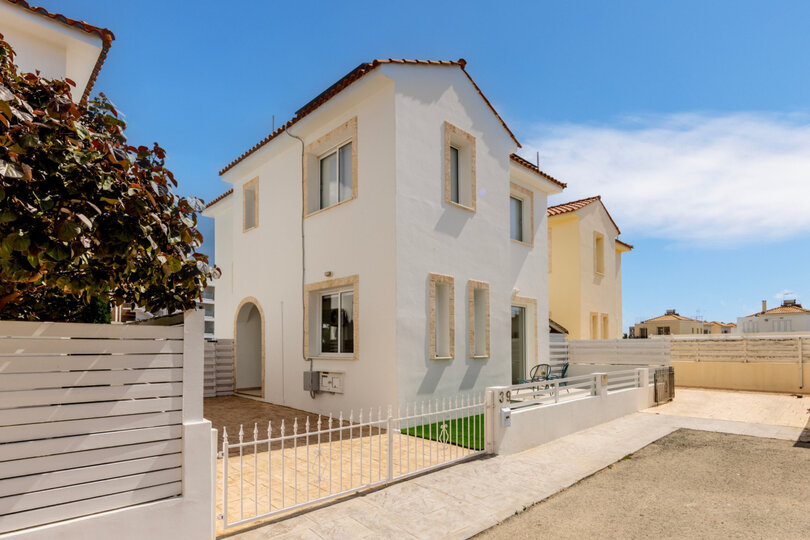 5 Star Villa Protaras Cemelia - Luxury Pool Retreat