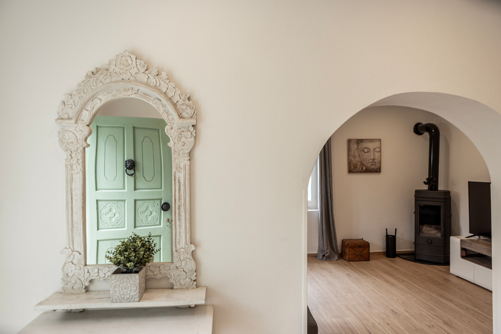 5 Star Villa Galata Watermill Cottage - Luxury Mountain Hideaway