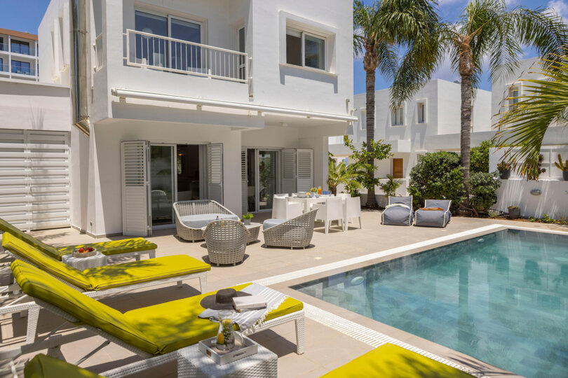 5 Star Villa Protaras Seaside Narcissos - Luxury Coastal Retreat