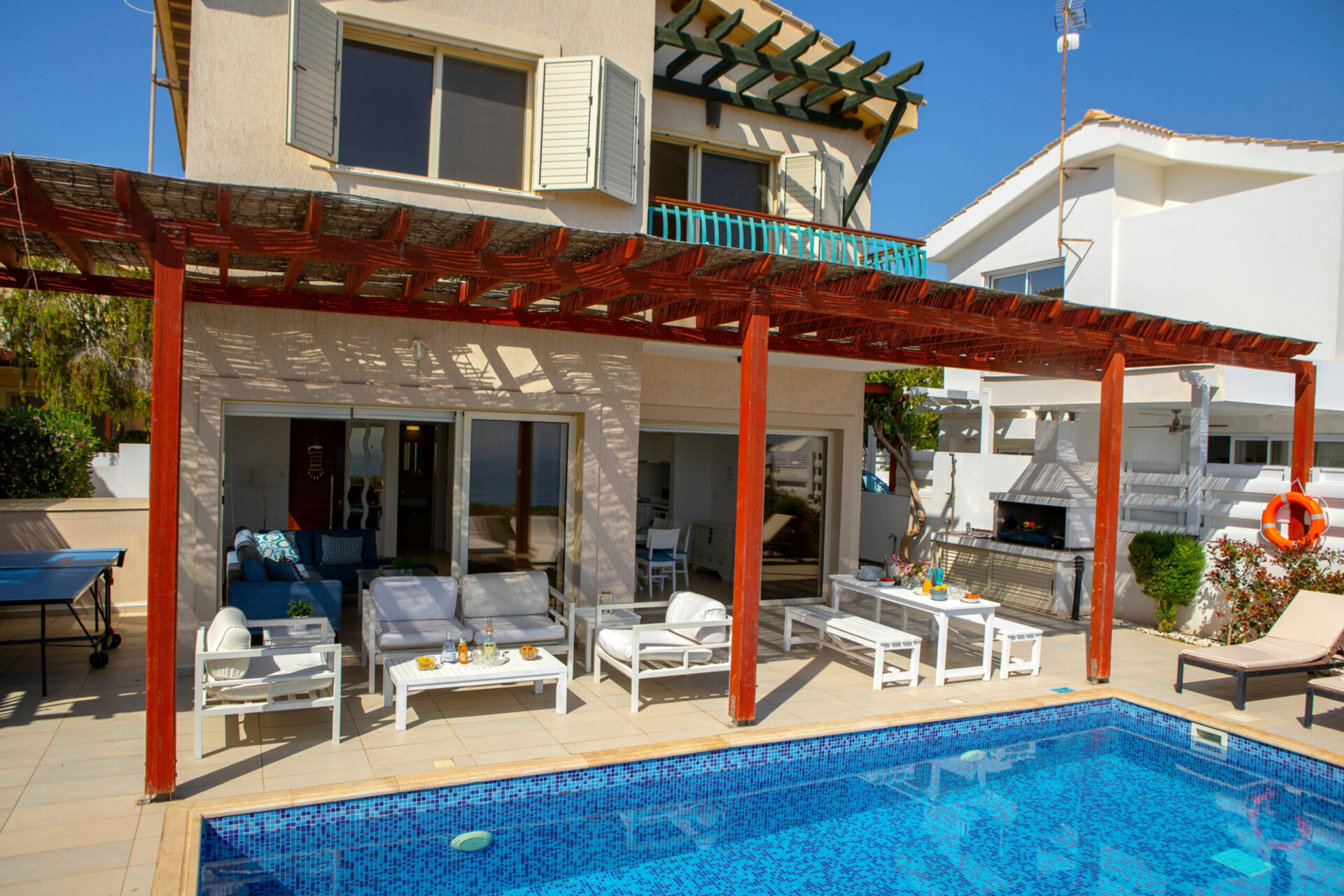 5 Star Villa Artisan Seafront Escape - Panoramic Coastal Retreat